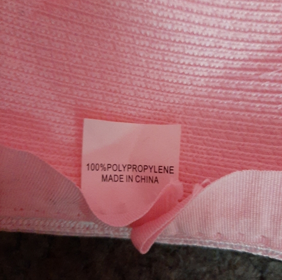 Women's Pink Kentucky Derby Hat with Beautiful Bow Embellishment - Picture 3 of 4